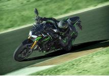 KAWASAKI Z900 SE 2024