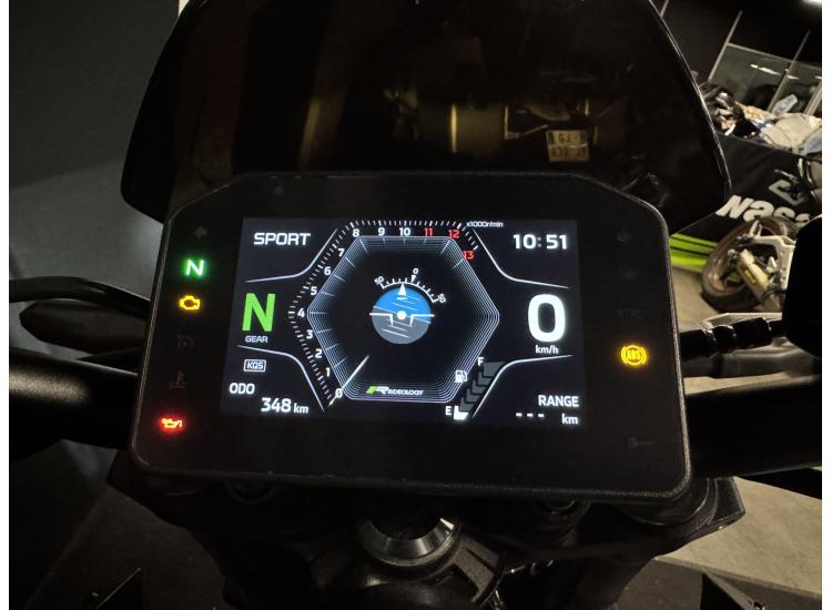 KAWASAKI Z900 FULL PERFORMANCE