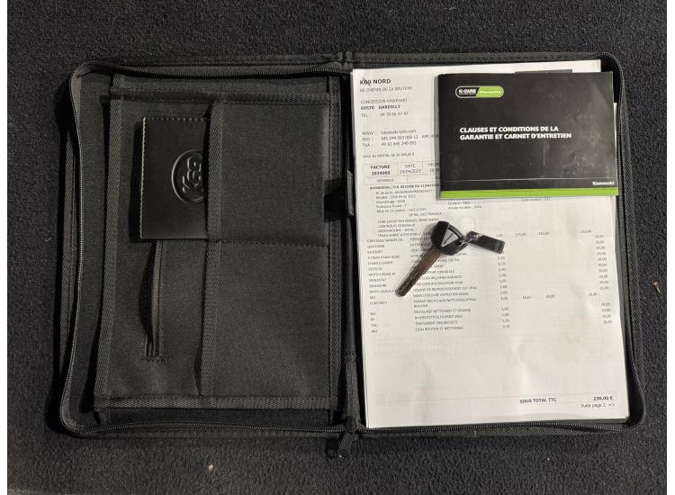 KAWASAKI Z 650 RS SE