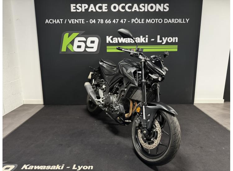 YAMAHA MT03