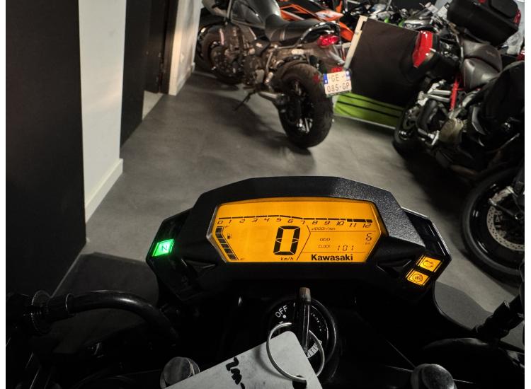 KAWASAKI Z125