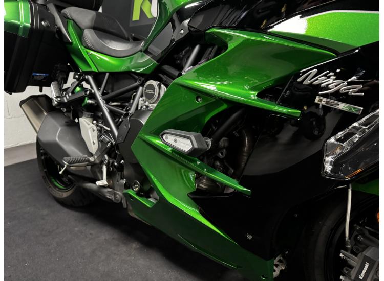 KAWASAKI Ninja H2 SX SE TOURER
