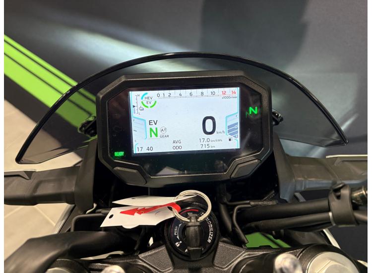 KAWASAKI Z 7 Hybrid