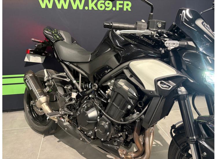 KAWASAKI Z 900 Performance 2025